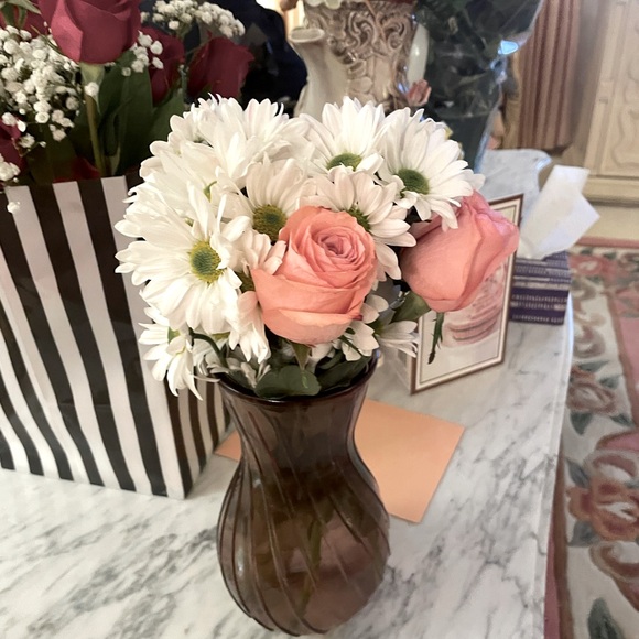 Meet your Posher, Vonique - Picture 1 of 1